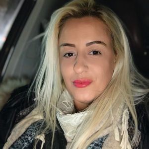 Meet your Posher, Pamela